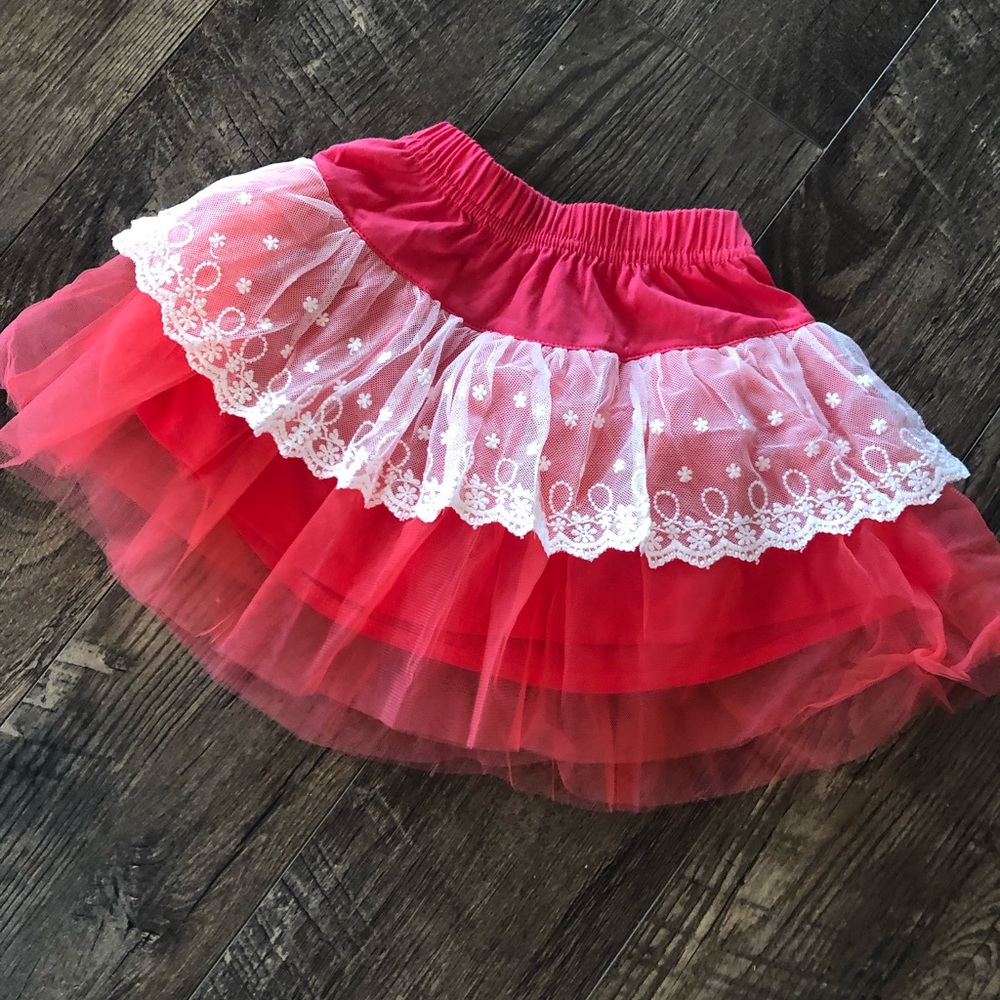 NWOT Boutique 4T Red Tulle & Ivory Lace Overlay Skirt
